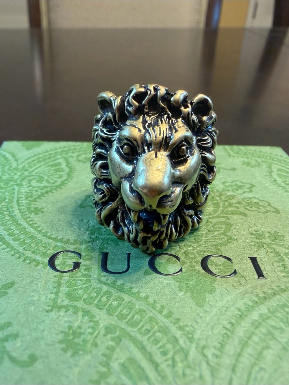 New Authentic Gucci Lion Head Brass Ring Size IT 19 / US 8.75 - Picture 2 of 12